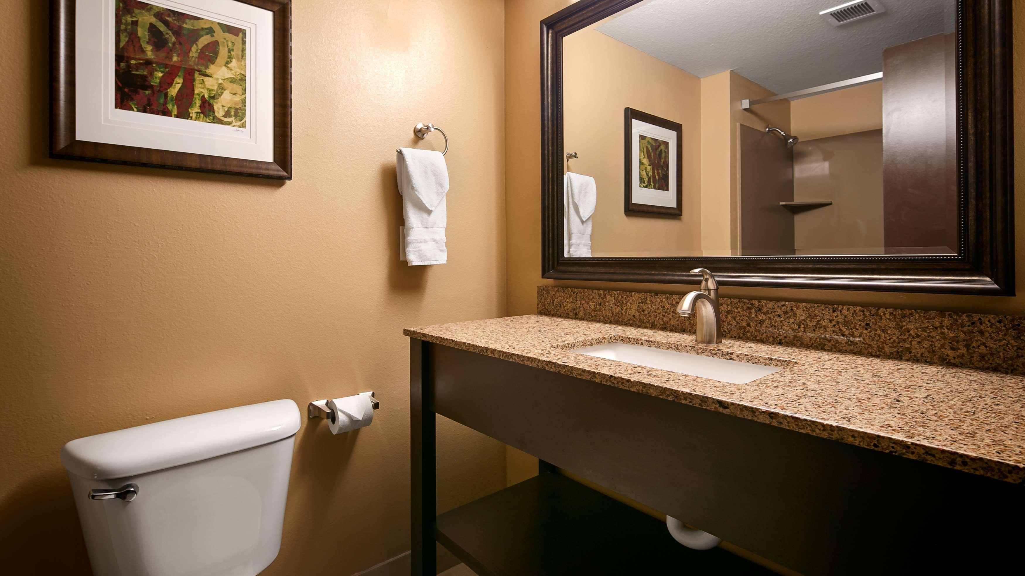Best Western Woodland Inn Exterior foto